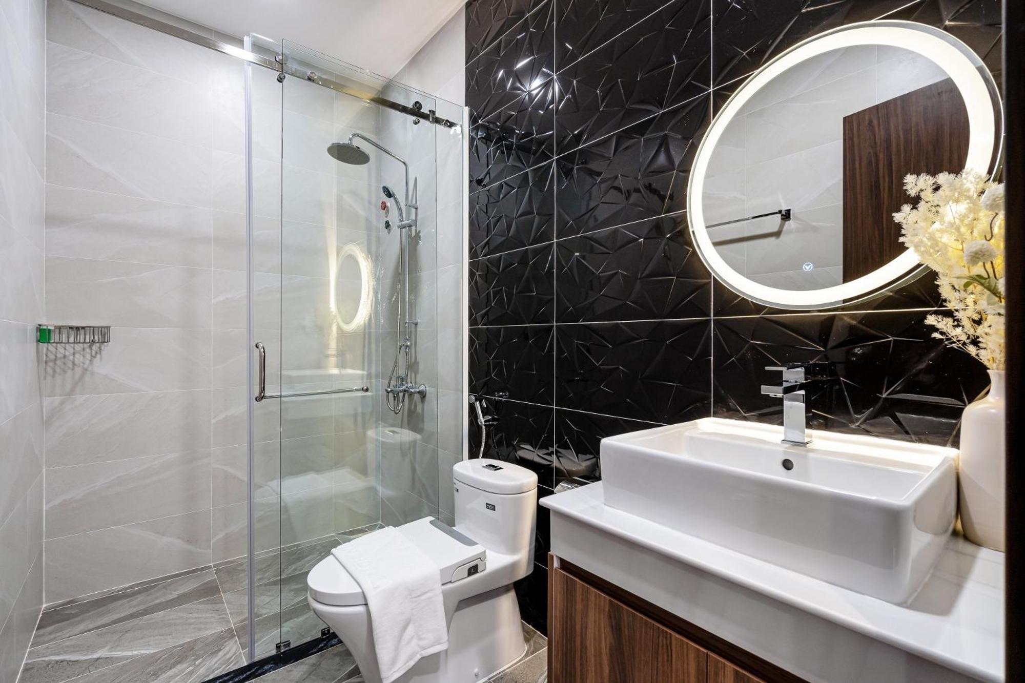 Vin Hotel Vĩnh Long Екстериор снимка