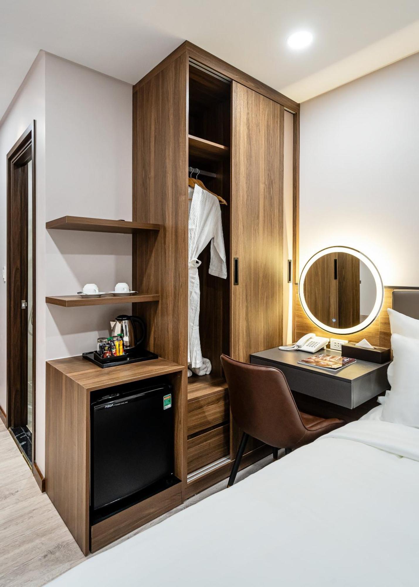 Vin Hotel Vĩnh Long Екстериор снимка