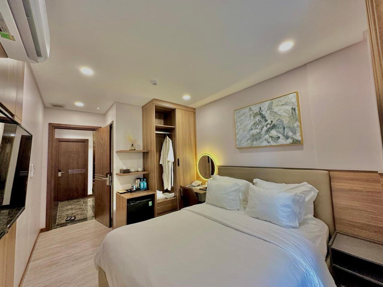Vin Hotel Vĩnh Long Екстериор снимка